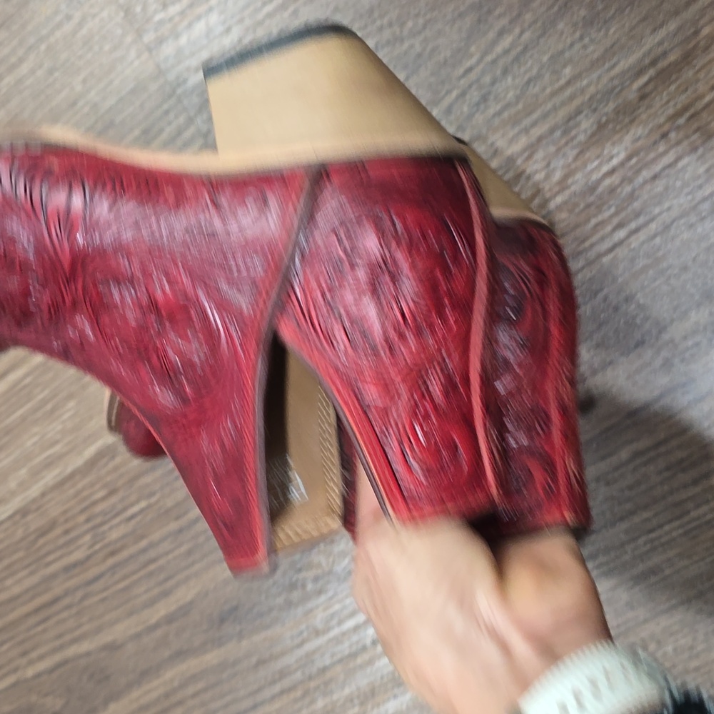 Scarlet Hand Tooled Genuine Leather Women Bootie Cowboy Boot Boho Western Red 6 - Picture 3 of 6